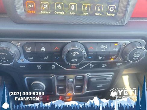 Used 2020 Jeep Wrangler Unlimited Rubicon AWD/4WD image 25