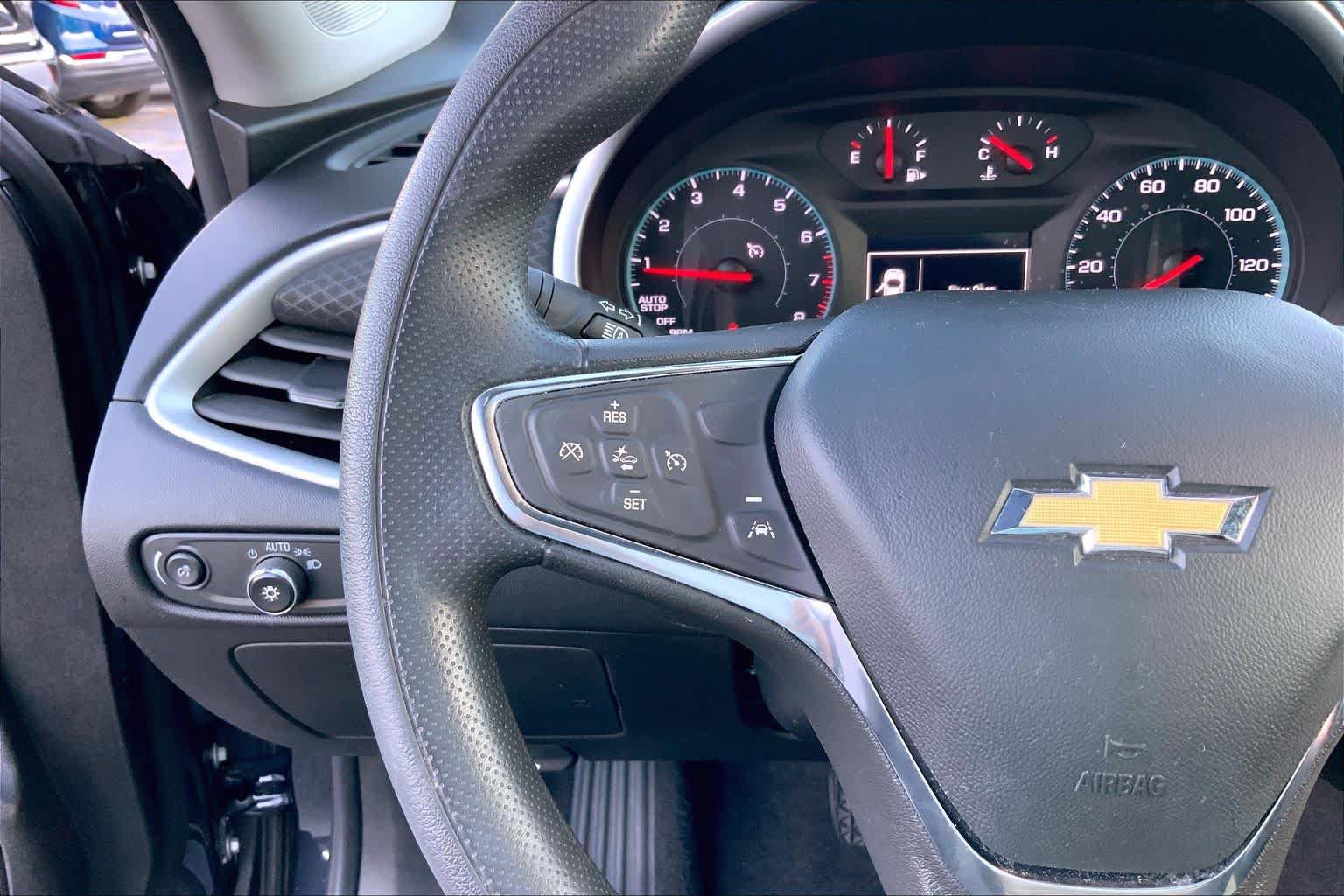 Used 2023 Chevrolet Malibu LT FWD image 21