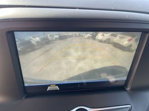 Used 2019 Chevrolet Camaro LT RWD image 17