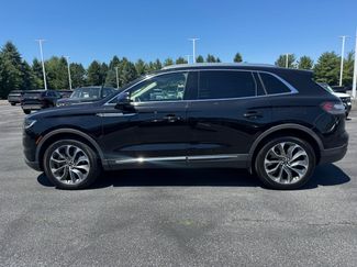 Used 2023 Lincoln Nautilus Reserve w/ Equipment Group 201A AWD/4WD video 2