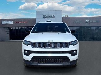 Used 2023 Jeep Compass Latitude video 2