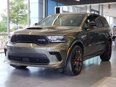 New 2026 Dodge Durango SRT Hellcat w/ Premium Group AWD/4WD image 2