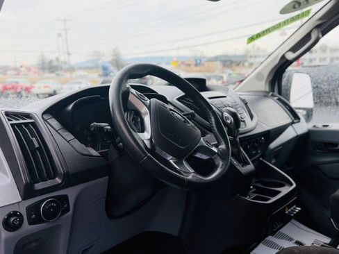 Used 2016 Ford Transit 250 130 Low Roof image 10