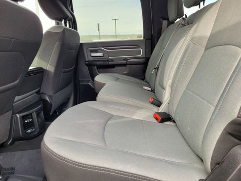 Used 2022 RAM 2500 Big Horn w/ Level A Equipment Group image 15