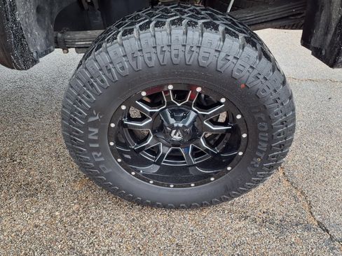 Used 2020 Chevrolet Silverado 2500 LTZ w/ LTZ Texas Edition AWD/4WD image 25