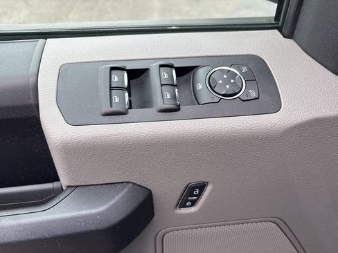 Used 2016 Ford F150 XL w/ Equipment Group 101A Mid image 16