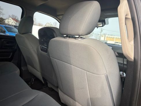 Used 2015 RAM 1500 Express w/ Black Ram 1500 Express Group image 16