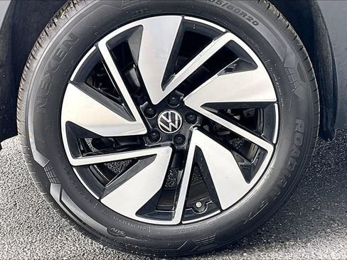 Used 2026 Volkswagen Atlas SE AWD/4WD image 36