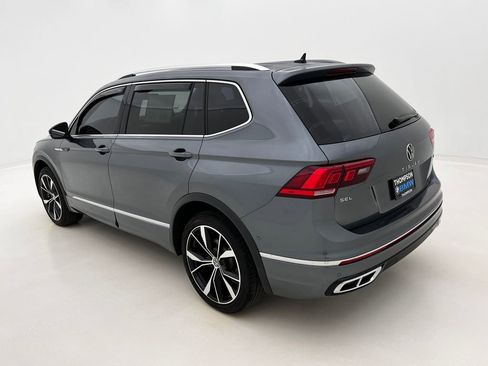 Used 2024 Volkswagen Tiguan SEL R-Line image 9