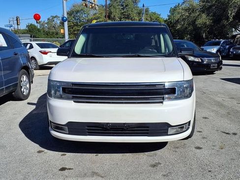 Used 2016 Ford Flex SEL w/ Equipment Group 202A image 2