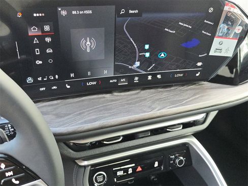 New 2025 Audi Q5 Premium Plus image 23