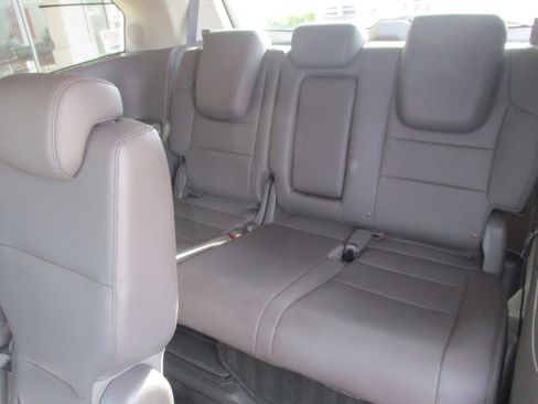 Used 2016 Honda Odyssey Touring Elite image 7