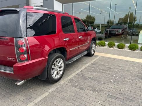 Used 2014 GMC Yukon Denali AWD/4WD image 11