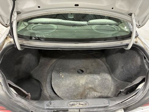 Used 2004 Pontiac Grand Am SE FWD image 16
