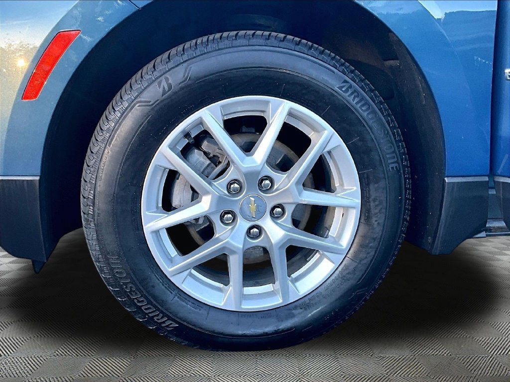 Used 2024 Chevrolet Equinox LT AWD/4WD image 7