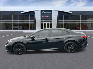 Used 2025 Toyota Camry LE video 2