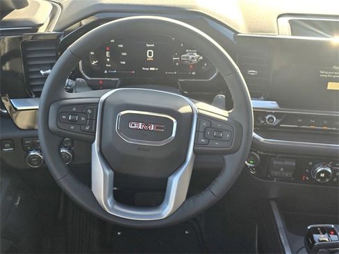 New 2026 GMC Sierra 1500 SLT image 13