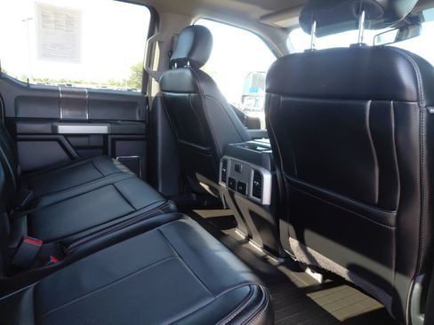 Used 2020 Ford F250 Lariat w/ Lariat Ultimate Package AWD/4WD image 30