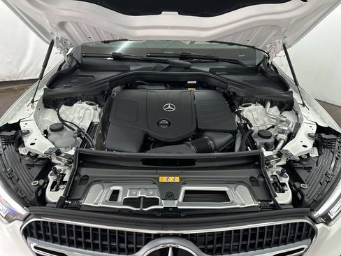 Used 2026 Mercedes-Benz GLC 300 4MATIC image 30