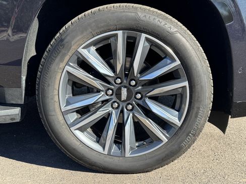 Used 2022 Cadillac Escalade Sport image 9