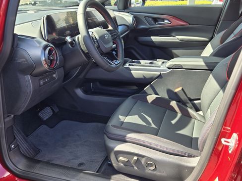 New 2026 Chevrolet Equinox EV RS image 6