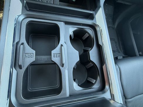 Used 2024 Ford F250 Lariat w/ Lariat Ultimate Package image 39