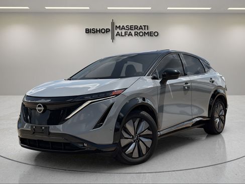 Used 2023 Nissan Ariya AWD/4WD image 2