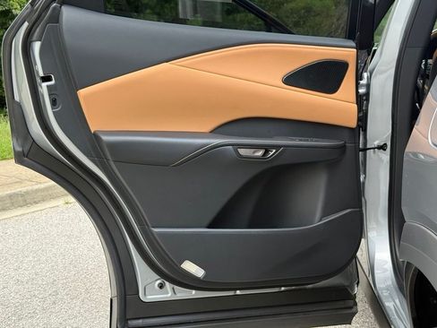 Certified 2025 Lexus RX 350 Premium w/ Accessory Package (Z1) FWD image 27