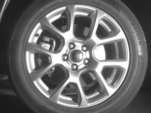 Used 2025 Jeep Compass Limited AWD/4WD image 12