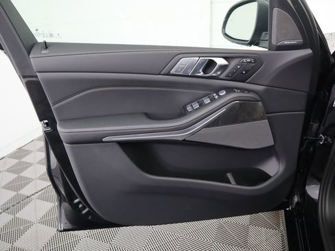 New 2026 BMW X7 xDrive40i image 26