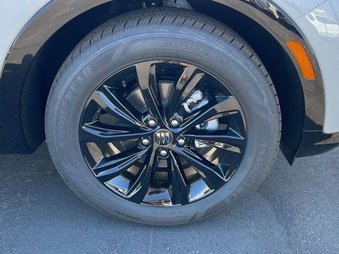 New 2026 Buick Envista Sport Touring w/ Convenience I Package FWD image 9