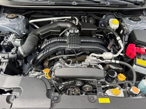 Used 2024 Subaru Crosstrek 2.0i Premium image 6