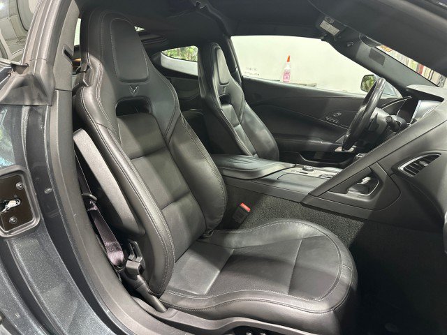 Used 2017 Chevrolet Corvette Stingray Coupe RWD image 46