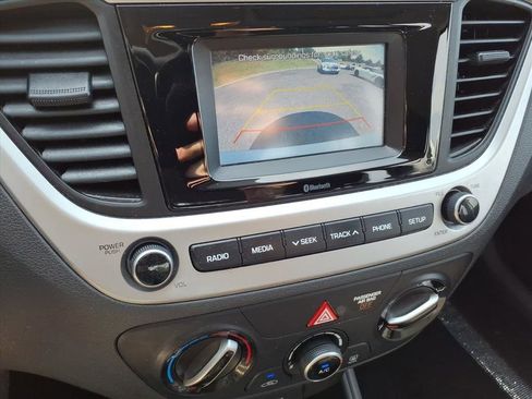 Used 2021 Hyundai Accent SE FWD image 35