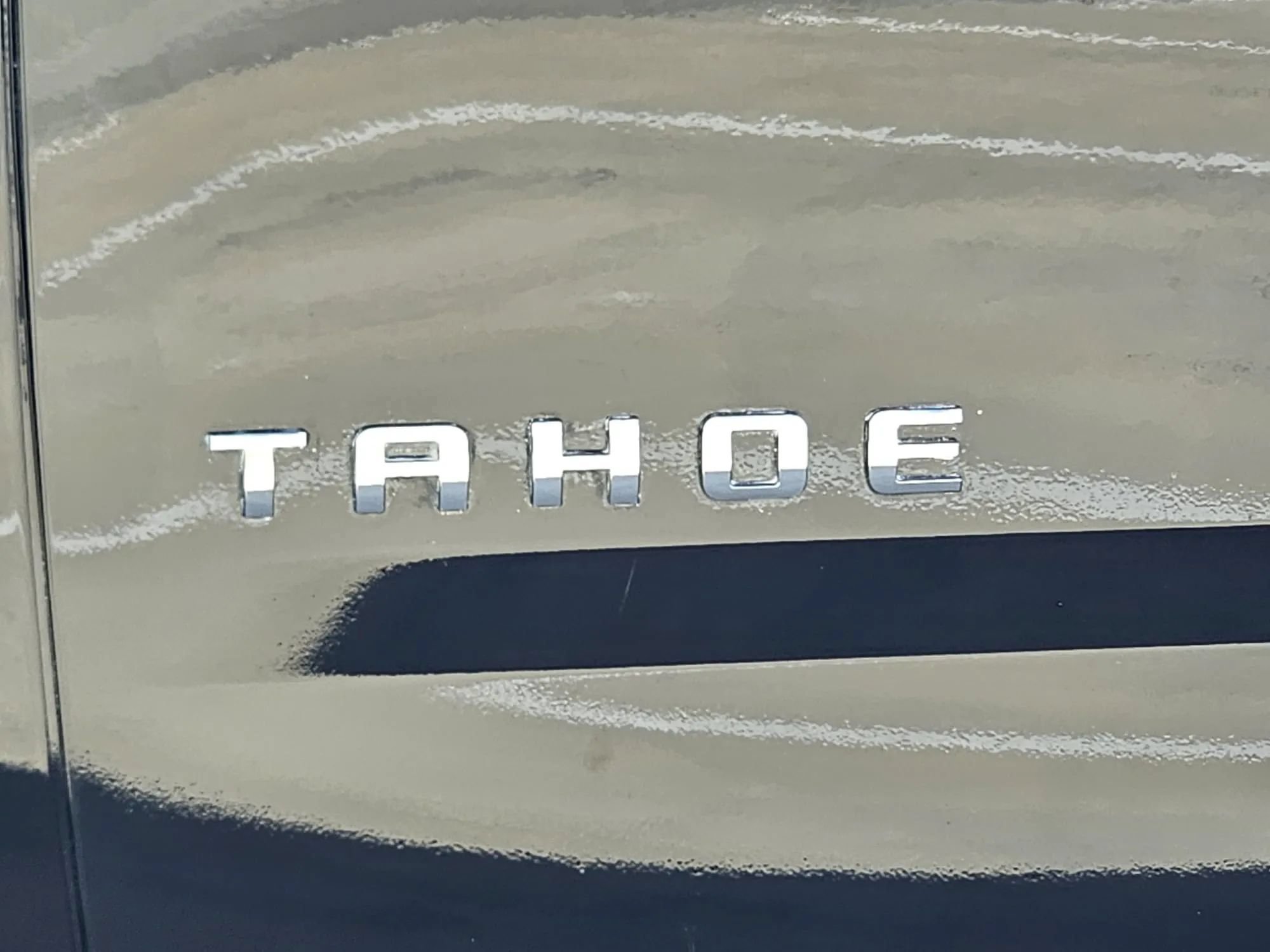 Used 2017 Chevrolet Tahoe LT w/ Z71 Midnight Edition AWD/4WD image 11