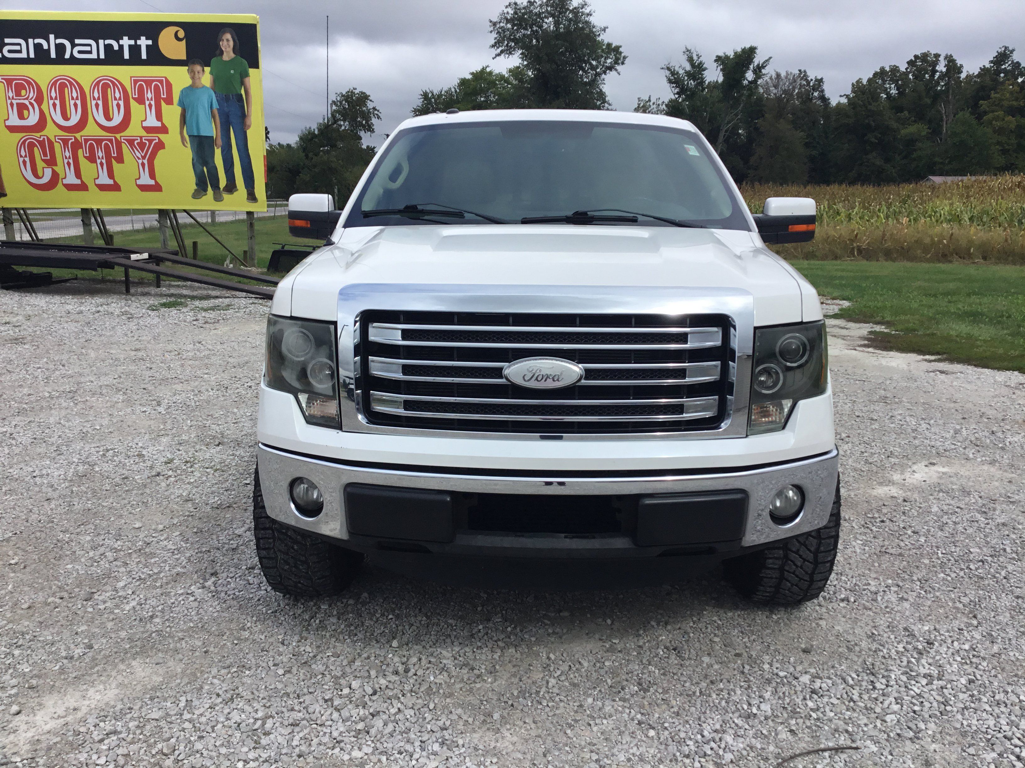 Used 2013 Ford F150 Lariat w/ Mid Equipment Group AWD/4WD image 8