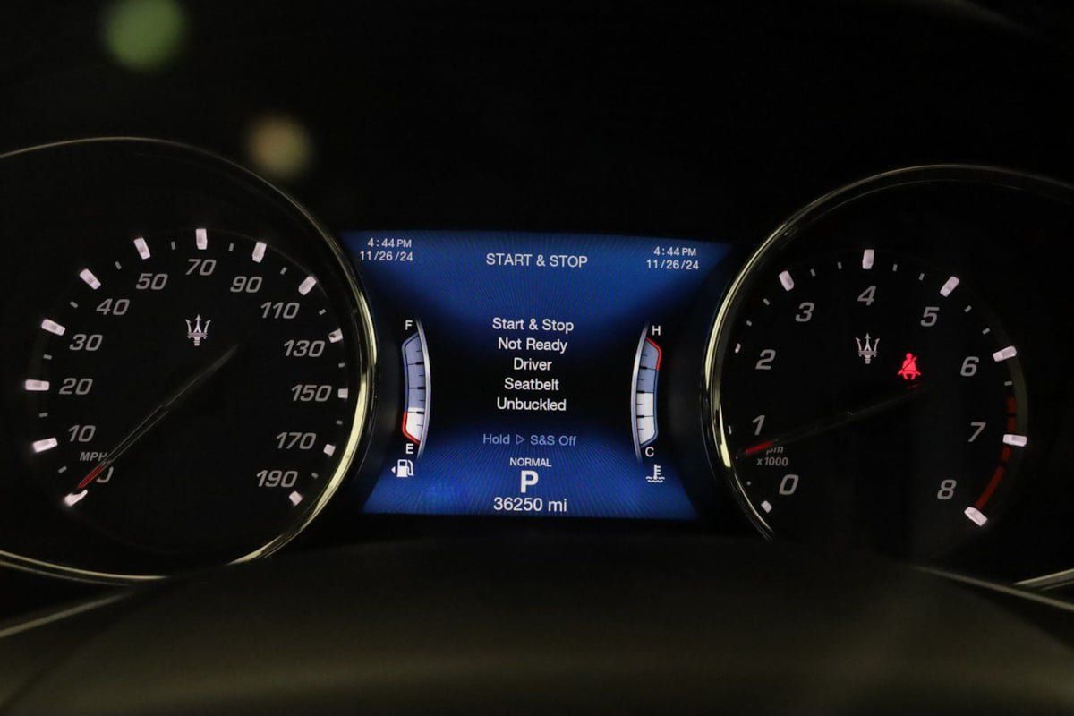 Used 2020 Maserati Quattroporte S Q4 AWD/4WD image 16