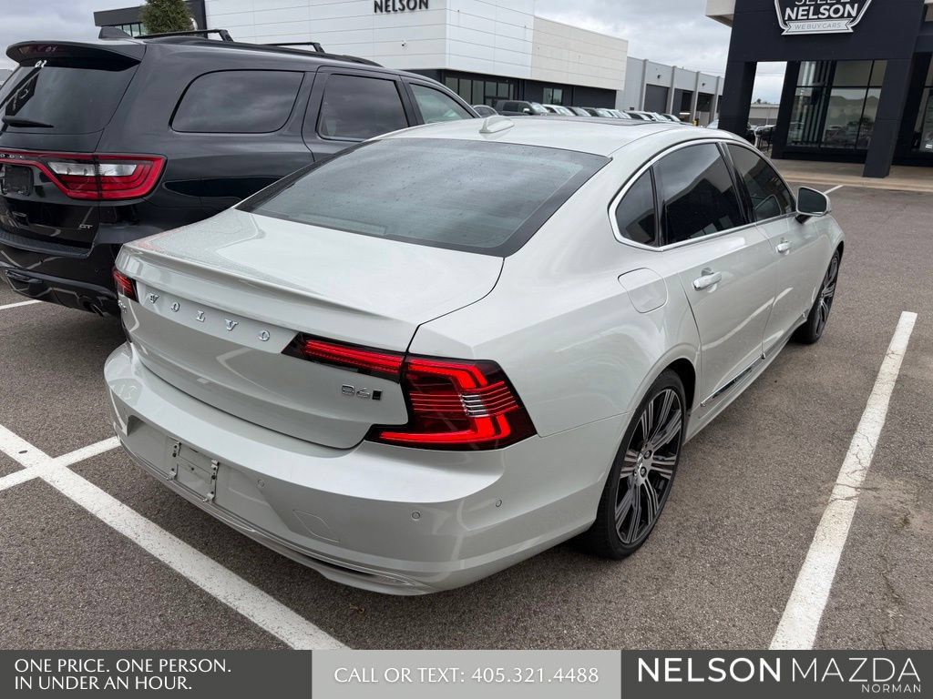 Used 2022 Volvo S90 B6 Inscription w/ Advanced Package AWD/4WD image 6