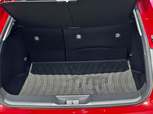 Used 2024 Toyota Prius LE FWD image 12