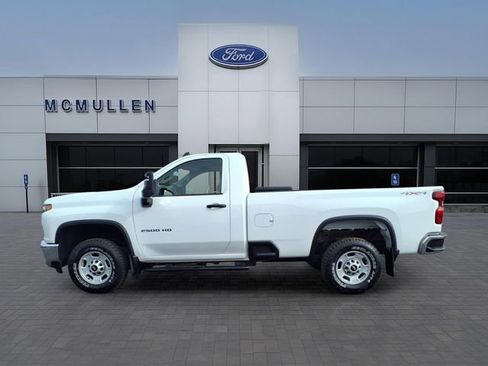 Used 2023 Chevrolet Silverado 2500 W/T w/ WT Fleet Convenience Package image 2