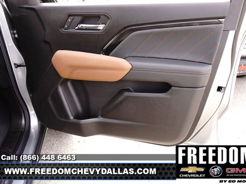 New 2026 GMC Canyon AT4 image 40