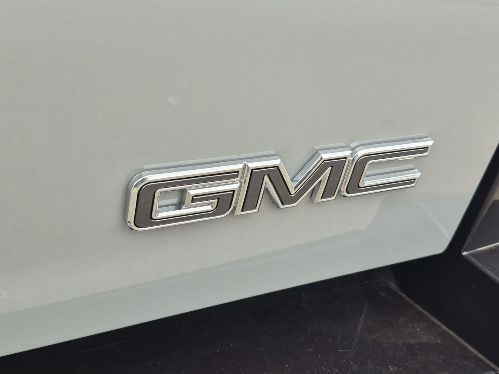 New 2026 GMC Hummer EV 4x4 Crew Cab image 30