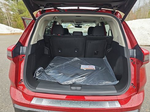 New 2026 Nissan Rogue SV image 16