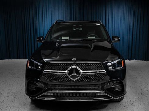 New 2026 Mercedes-Benz GLE 580 4MATIC image 2