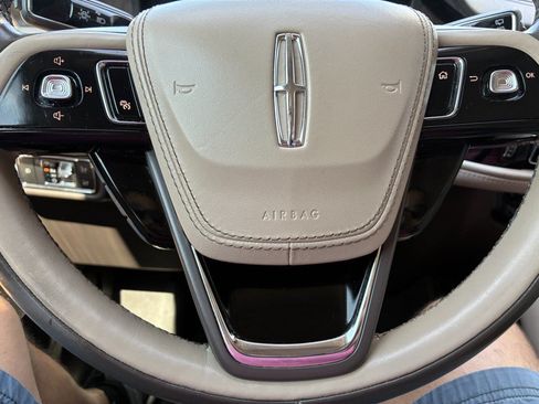 Used 2020 Lincoln Aviator Reserve w/ Equipment Group 202A AWD/4WD image 9