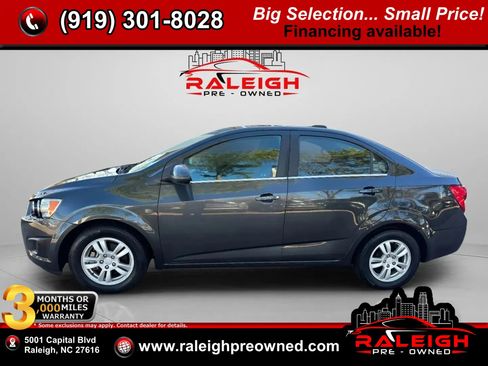 Used 2016 Chevrolet Sonic LT image 1