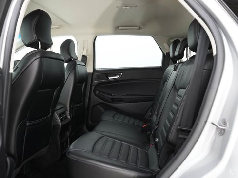 Used 2015 Ford Edge SEL w/ Equipment Group 201A AWD/4WD image 14