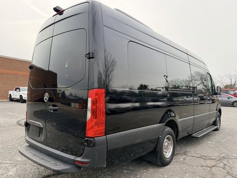 Used 2020 Mercedes-Benz Sprinter 3500 image 7