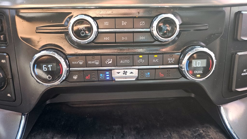 Used 2021 Ford F150 Lariat w/ Equipment Group 502A High AWD/4WD image 38