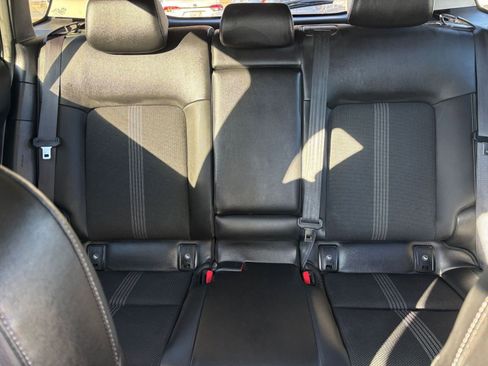 Used 2025 MAZDA CX-50 AWD 2.5 S w/ Select Package image 34